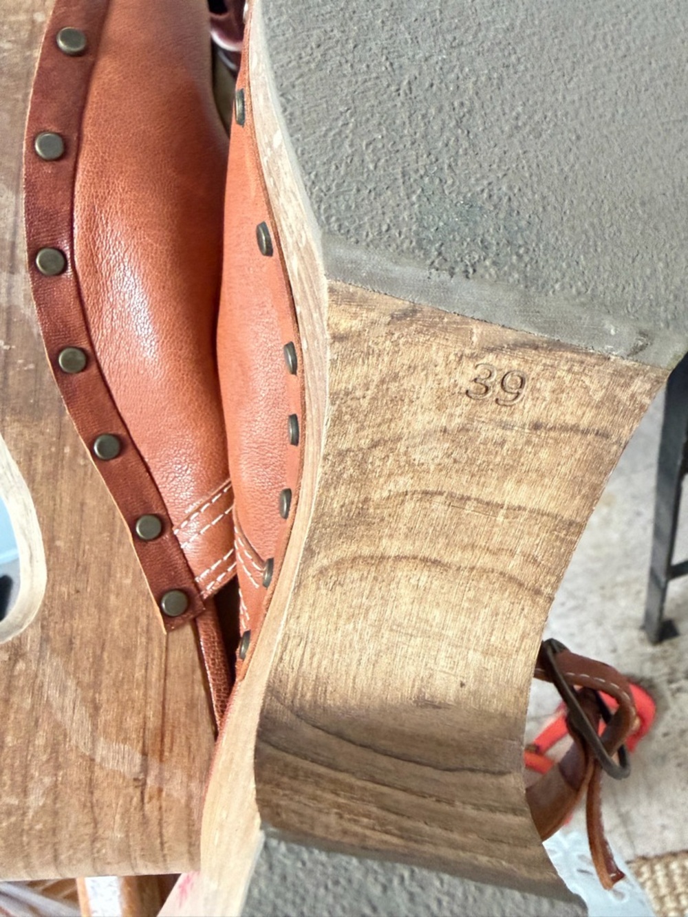 Sezane Tan Leather Clog Mules with Wooden Platform 39 - Picture 6 of 6